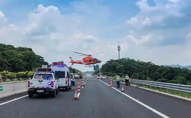 浔阳区高速公路汽车救援案例